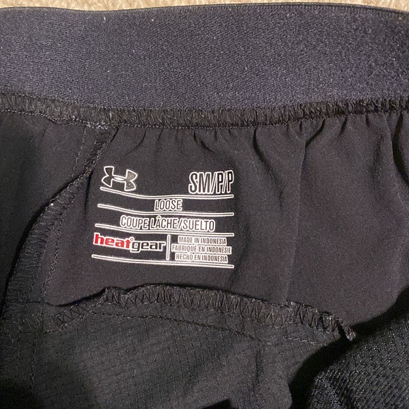 Under Armour - Picture 2 of 2